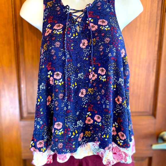 LOVE FIRE LAYERED TANK - Picture 1 of 3